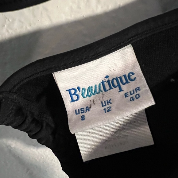 Vintage swim suit top - Picture 3 of 3